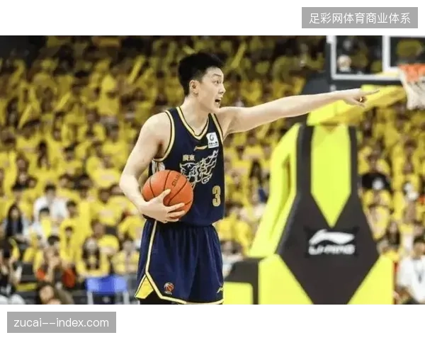 广东队批准胡明轩休赛期赴美进行系统性康复，旨在彻底解决困扰其整个赛季的膝盖伤病